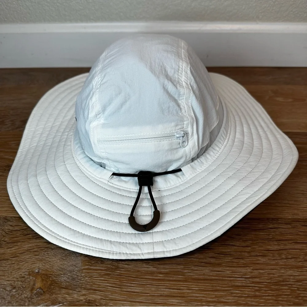 Columbia Omni-Shade White Unisex Summer Booney Hat, OS